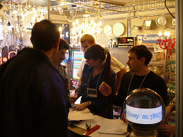 demo_exhibition_gal