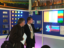 demo_exhibition_gal