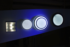 demo_exhibition_gal